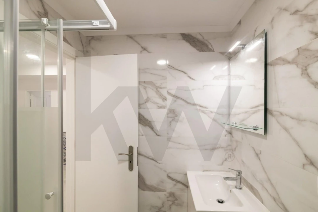 Escritório para Venda em Massamá e Monte Abraão Foto 17