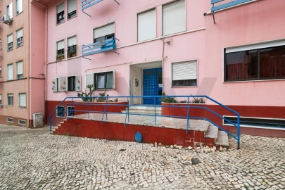 Escritório para Venda em Massamá e Monte Abraão