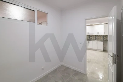 Escritório para Venda em Massamá e Monte Abraão