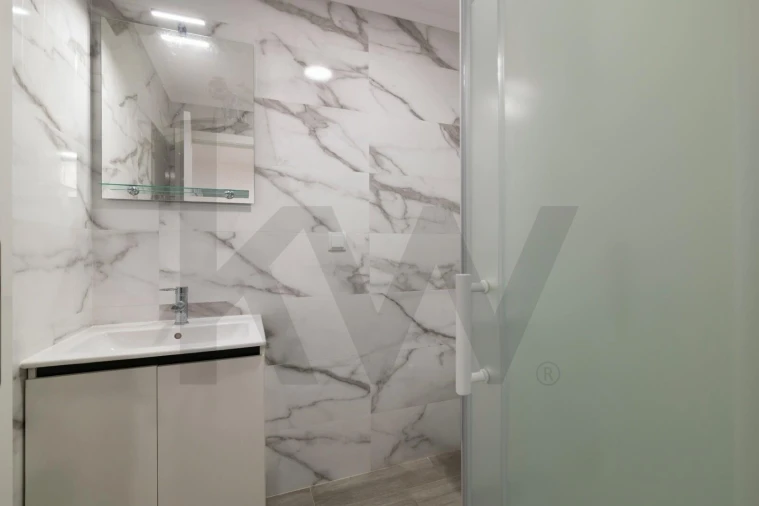 Escritório para Venda em Massamá e Monte Abraão Foto 15