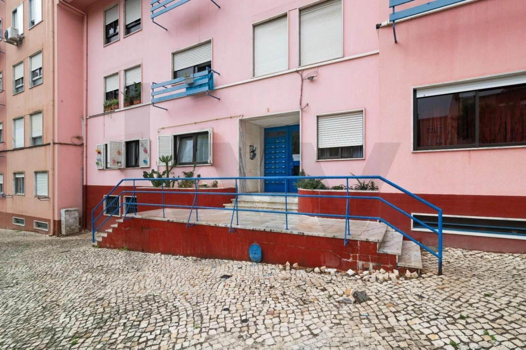 Escritório para Venda em Massamá e Monte Abraão Foto 2