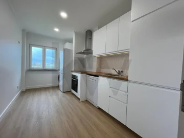 Apartamento T3 para Venda em Peniche