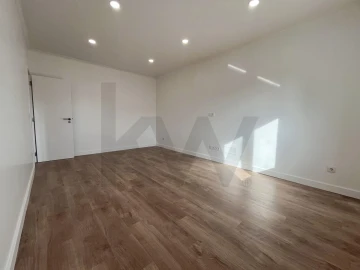 Apartamento T3 para Venda em Peniche