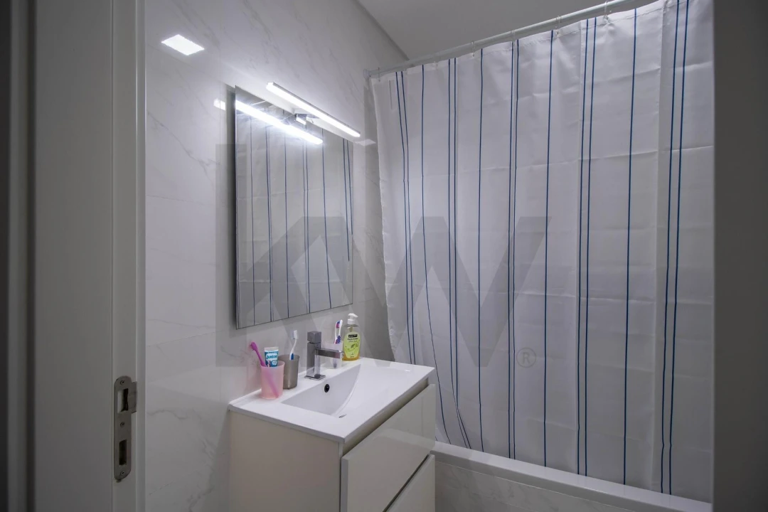 Apartamento T3 para Venda em Cascais e Estoril Foto 14