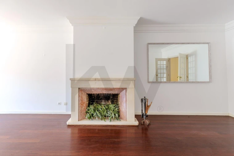 Apartamento T3 para Venda em Cascais e Estoril Foto 3