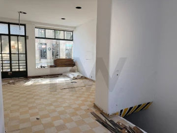 Loja para Arrendamento em Campo de Ourique