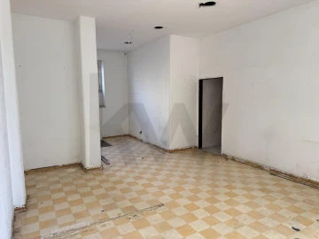 Loja para Arrendamento em Campo de Ourique