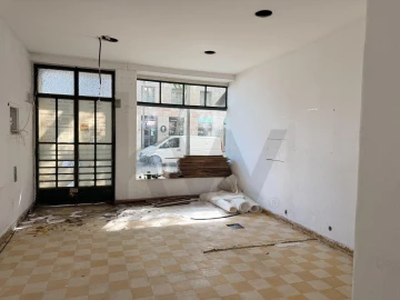 Loja para Arrendamento em Campo de Ourique