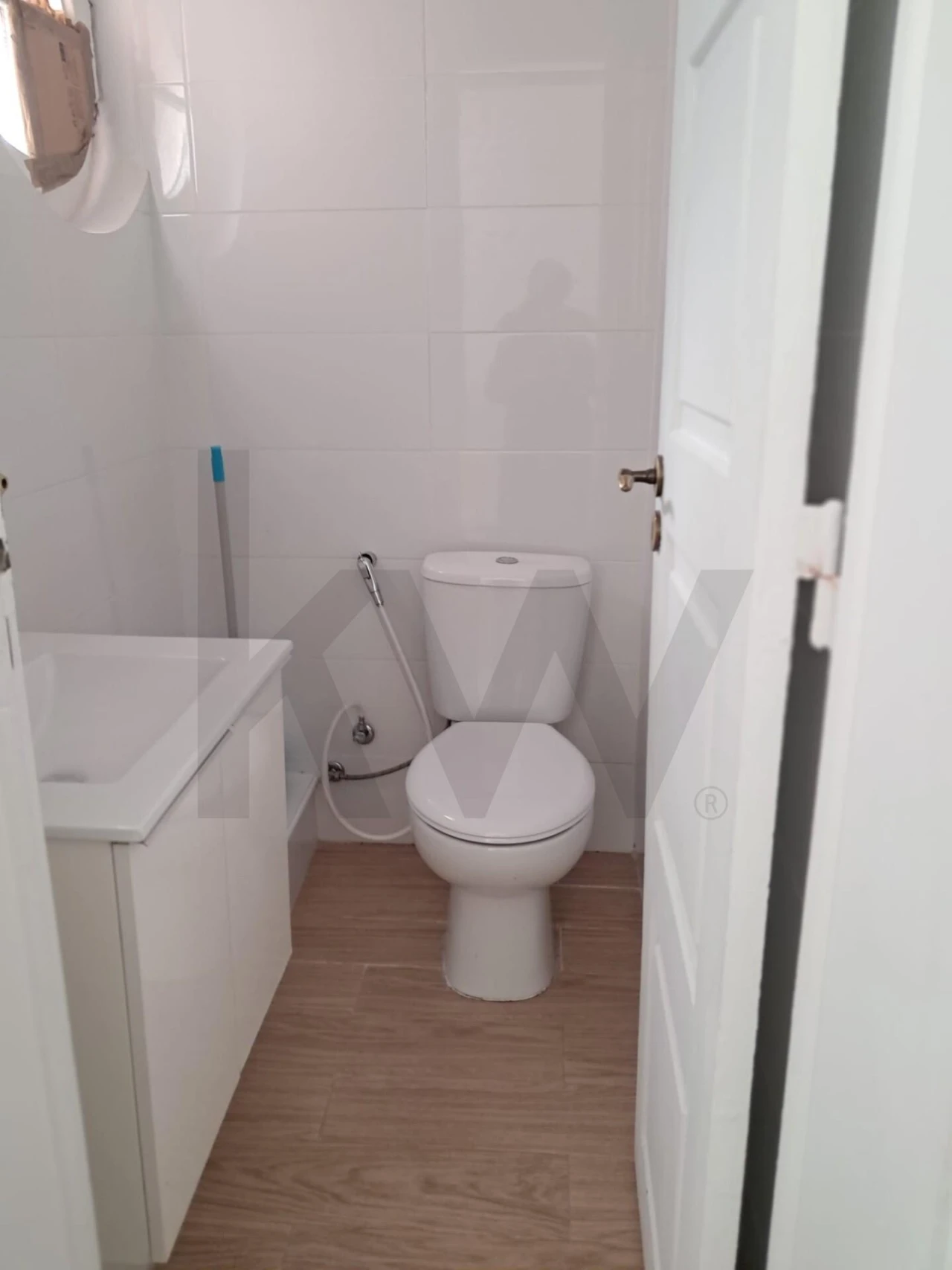 Loja para Arrendamento em Areeiro Foto 8