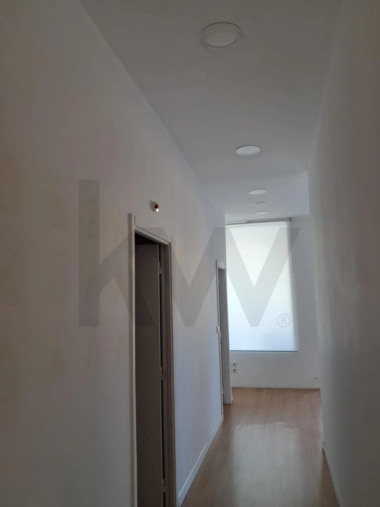 Loja para Arrendamento em Areeiro Foto 4