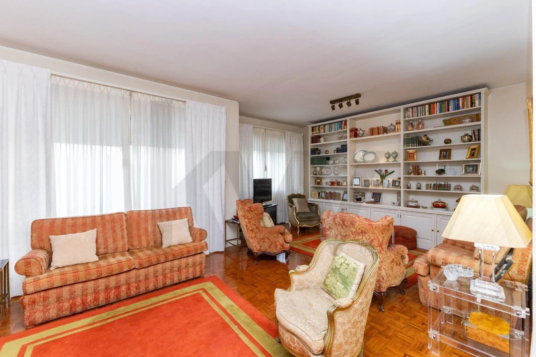 Apartamento T4 para Venda em Bonfim Foto 1