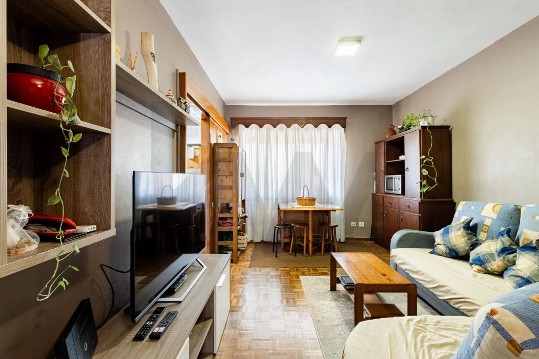 Apartamento T2 para Venda em São João da Madeira Foto 6