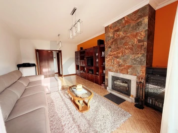 Apartamento T2 para Venda em Loureiro