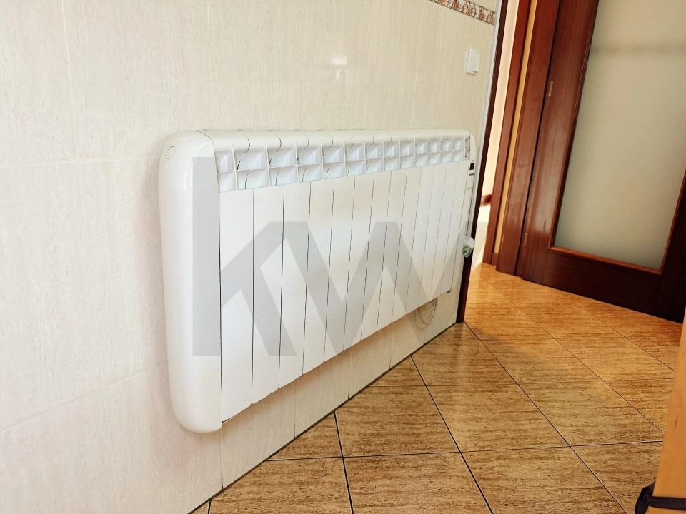 Apartamento T2 para Venda em Loureiro Foto 32