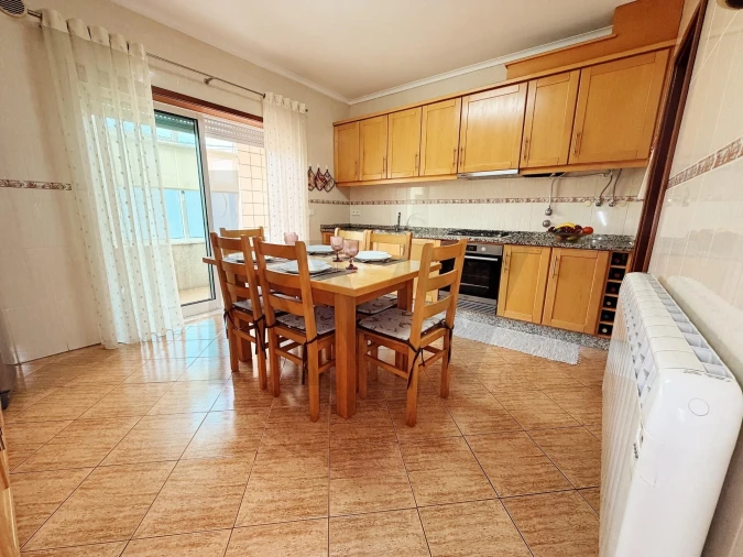 Apartamento T2 para Venda em Loureiro Foto 7