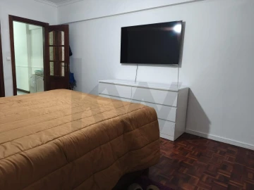 Apartamento T2 para Venda em Massamá e Monte Abraão