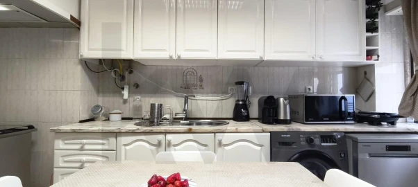 Apartamento T2 para Venda em Massamá e Monte Abraão