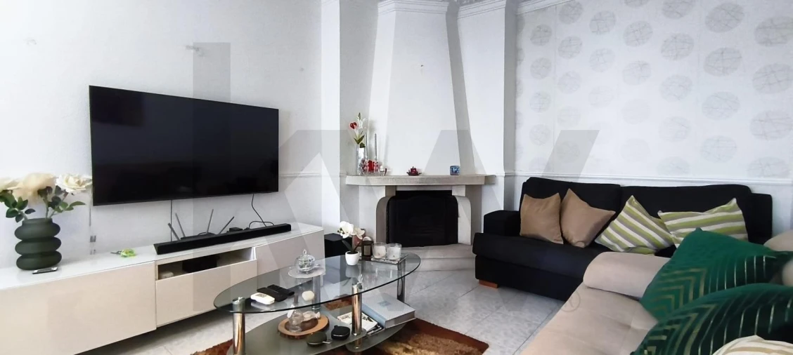 Apartamento T2 para Venda em Massamá e Monte Abraão Foto 3