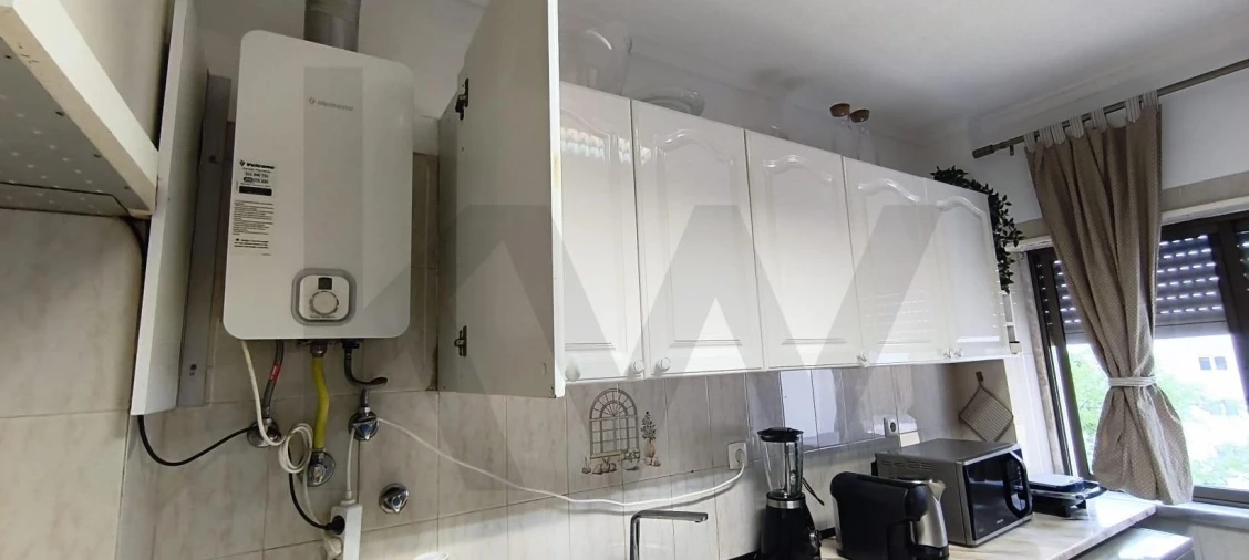 Apartamento T2 para Venda em Massamá e Monte Abraão Foto 17