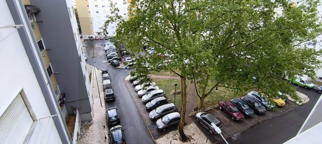 Apartamento T2 para Venda em Massamá e Monte Abraão Foto 39