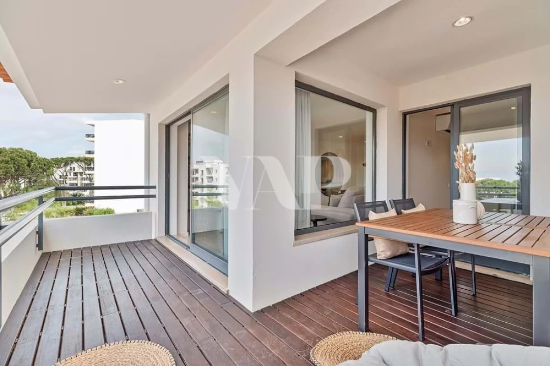 Apartamento T2 para Venda em Quarteira Foto 4