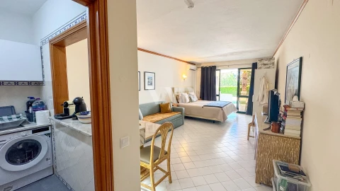 Apartamento para Venda em Albufeira e Olhos de Água