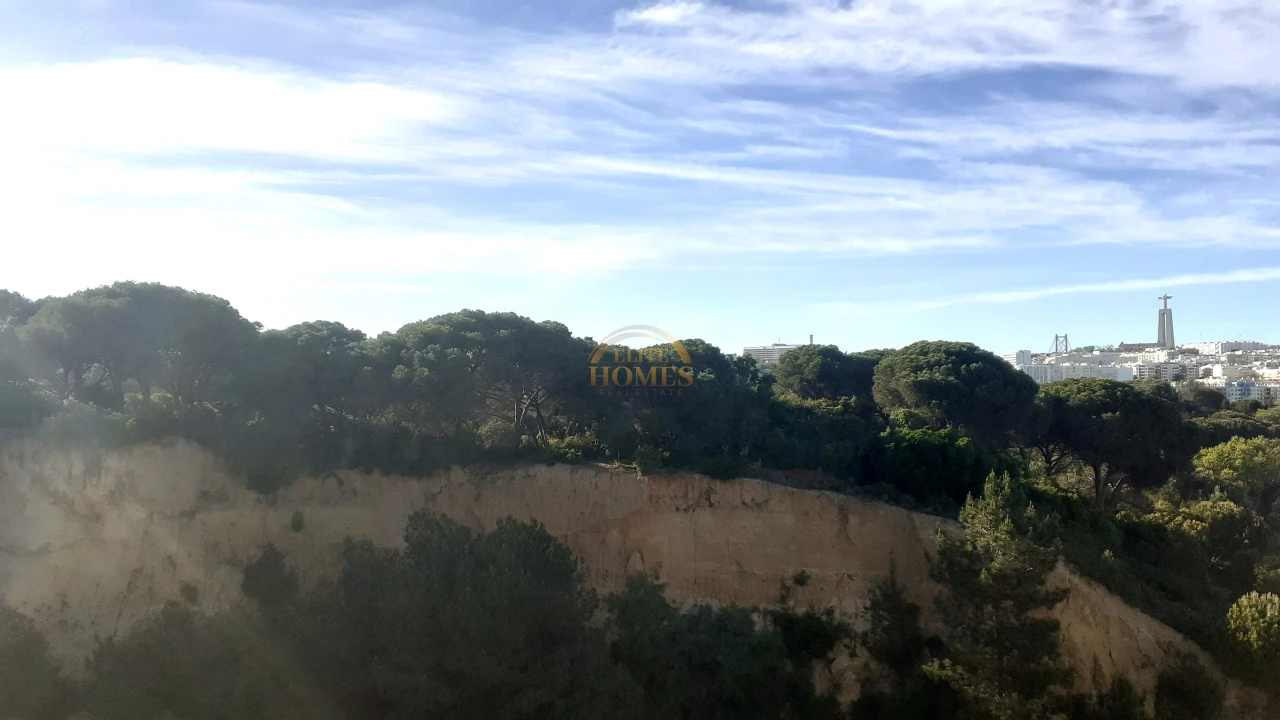 Apartamento T3 para Venda em Laranjeiro e Feijó Foto 51