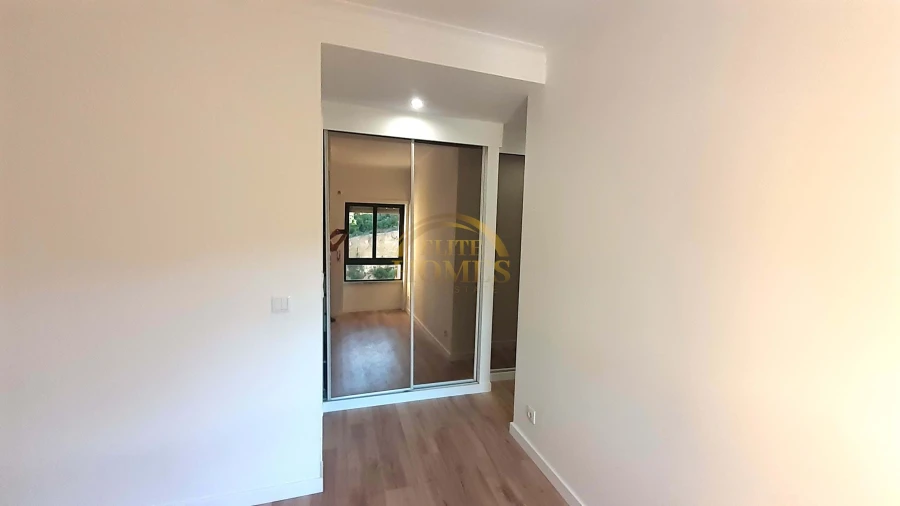 Apartamento T3 para Venda em Laranjeiro e Feijó Foto 43