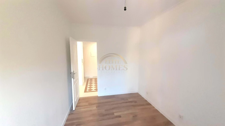 Apartamento T3 para Venda em Laranjeiro e Feijó Foto 21