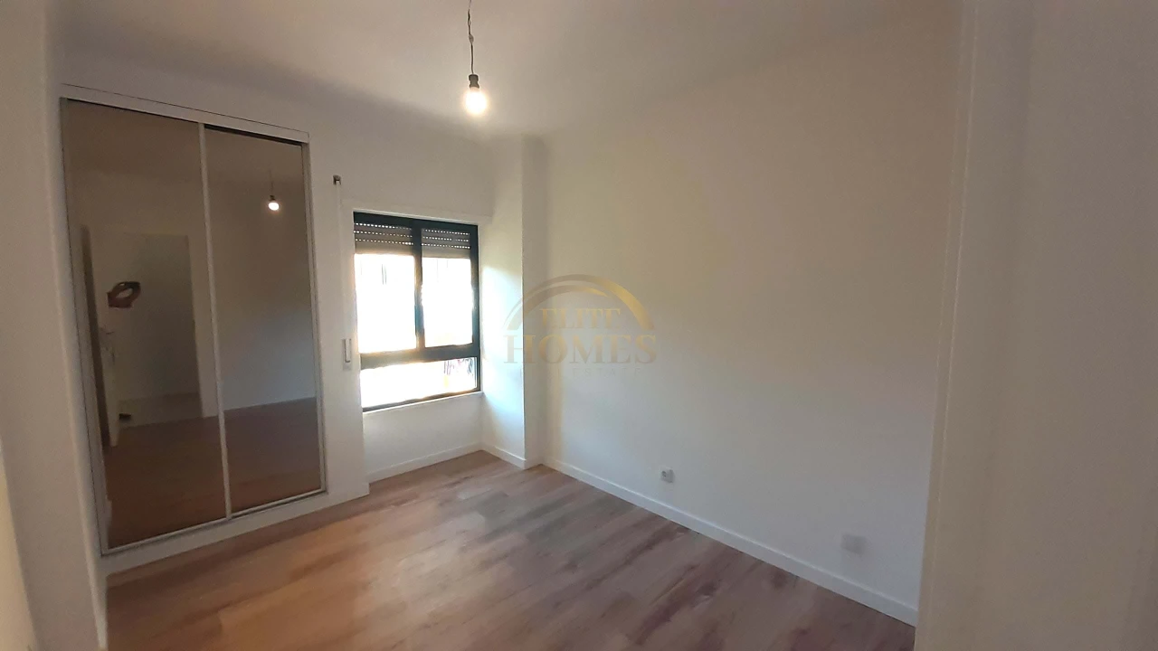 Apartamento T3 para Venda em Laranjeiro e Feijó Foto 18