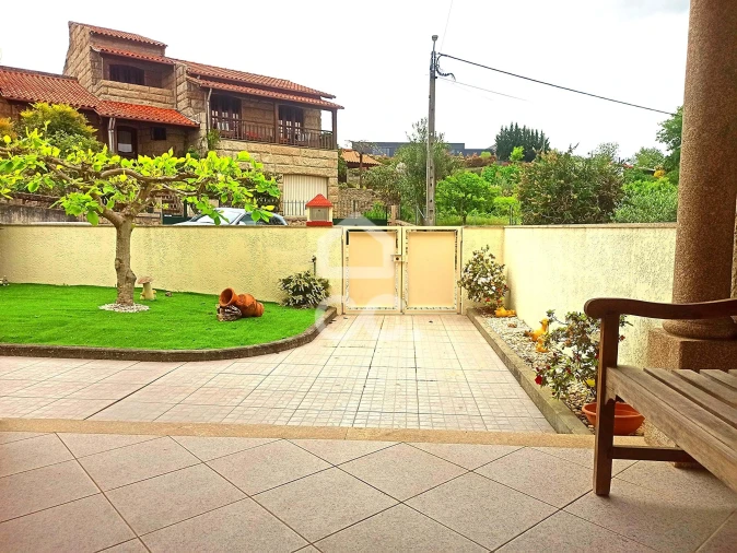 Moradia T3 para Venda em Basto Foto 5