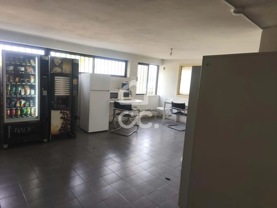 Armazém para Venda em Oliveira (Santa Maria) Foto 6