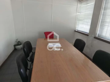 Armazém para Venda em Oliveira (Santa Maria)