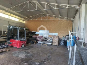 Armazém para Venda em Oliveira (Santa Maria)