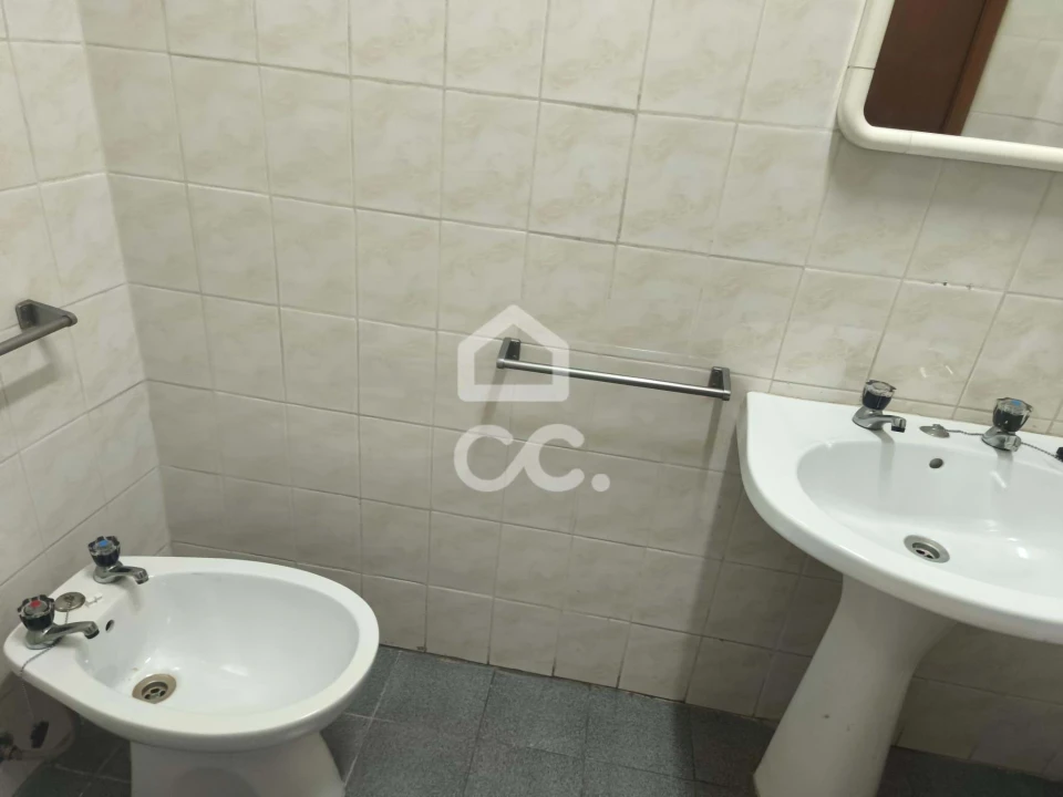 Armazém para Venda em Oliveira (Santa Maria) Foto 11