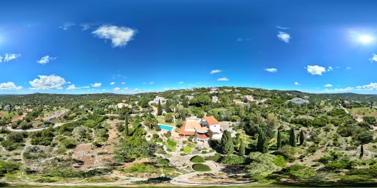 Moradia T4 para Venda em Santa Barbara de Nexe