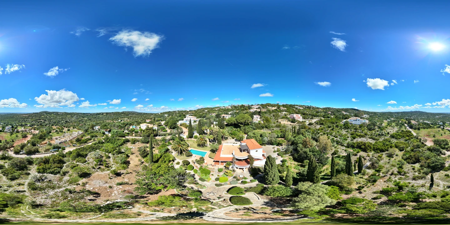 Moradia T4 para Venda em Santa Barbara de Nexe Foto 65