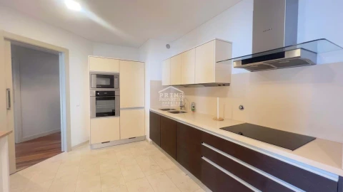 Apartamento T2 para Venda em São Martinho