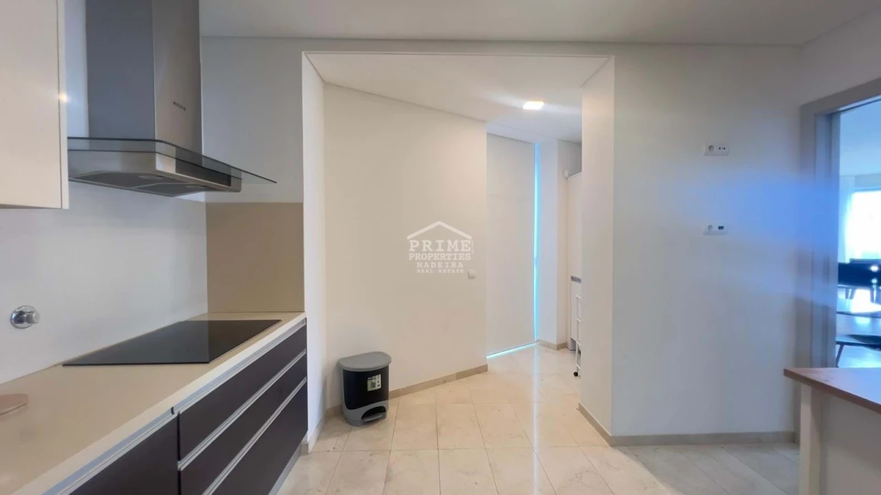 Apartamento T2 para Venda em São Martinho Foto 11