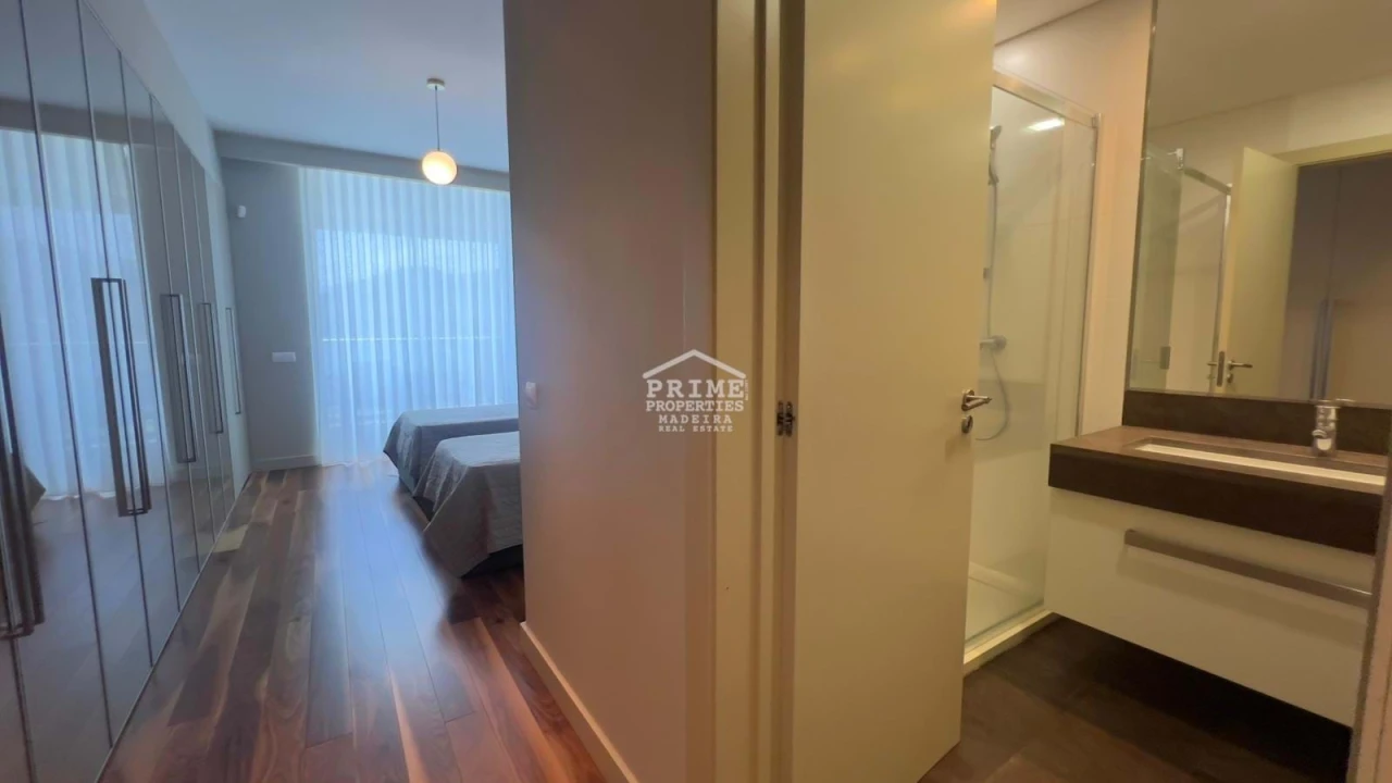 Apartamento T2 para Venda em São Martinho Foto 17