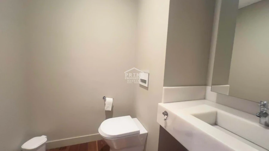 Apartamento T2 para Venda em São Martinho Foto 17