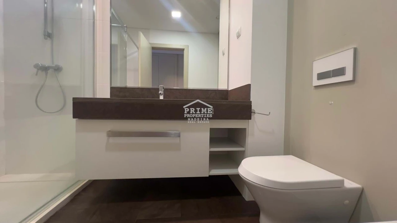 Apartamento T2 para Venda em São Martinho Foto 16