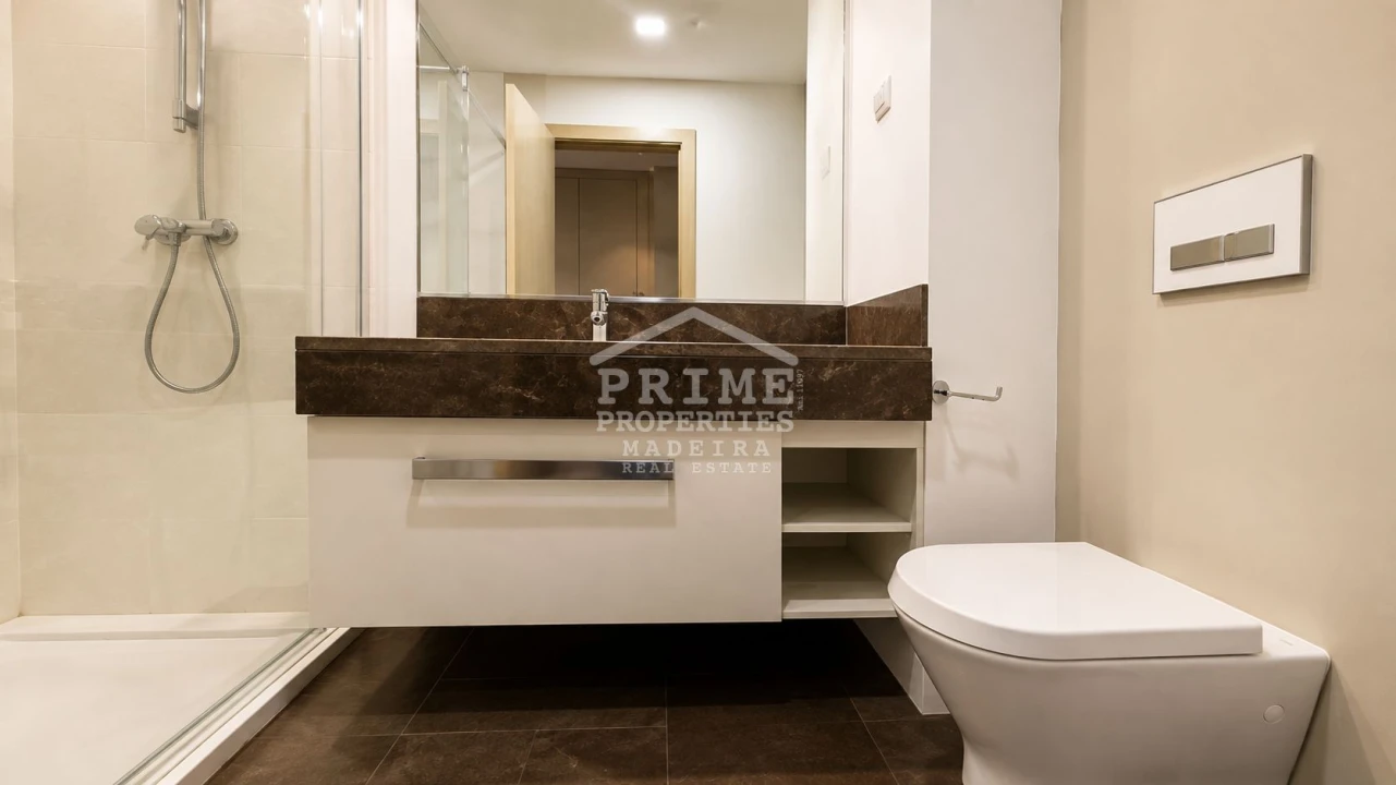 Apartamento T2 para Venda em São Martinho Foto 18