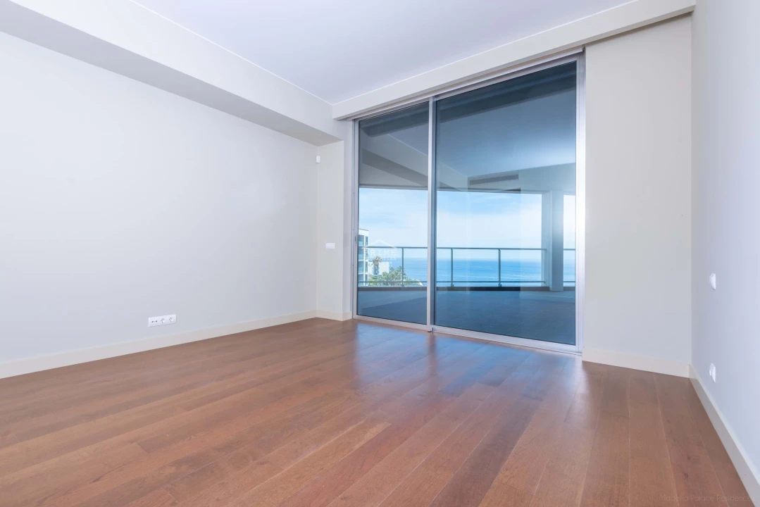 Apartamento T2 para Venda em São Martinho Foto 58