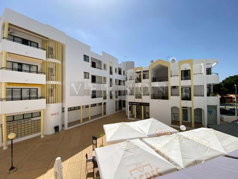 Apartamento T1 para Venda em Quarteira Foto 20