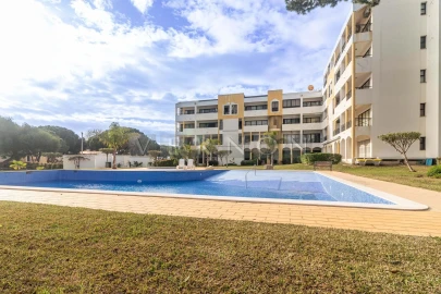 Apartamento T1 para Venda em Quarteira