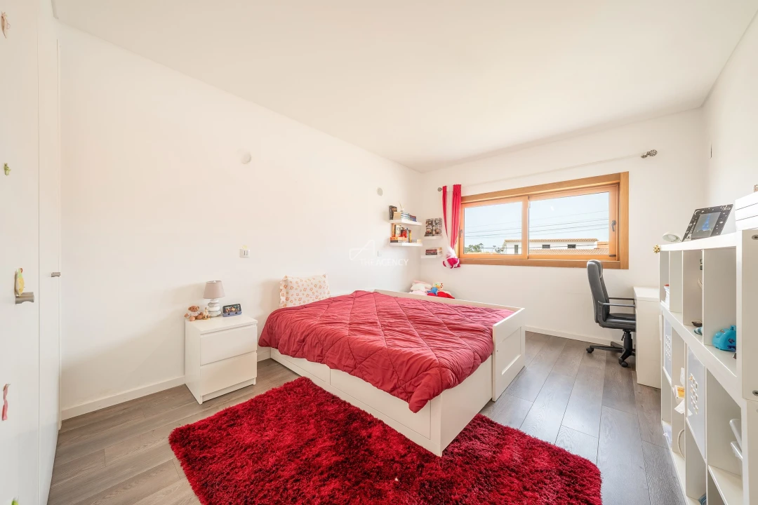 Moradia T4 para Venda em Agualva e Mira-Sintra Foto 13