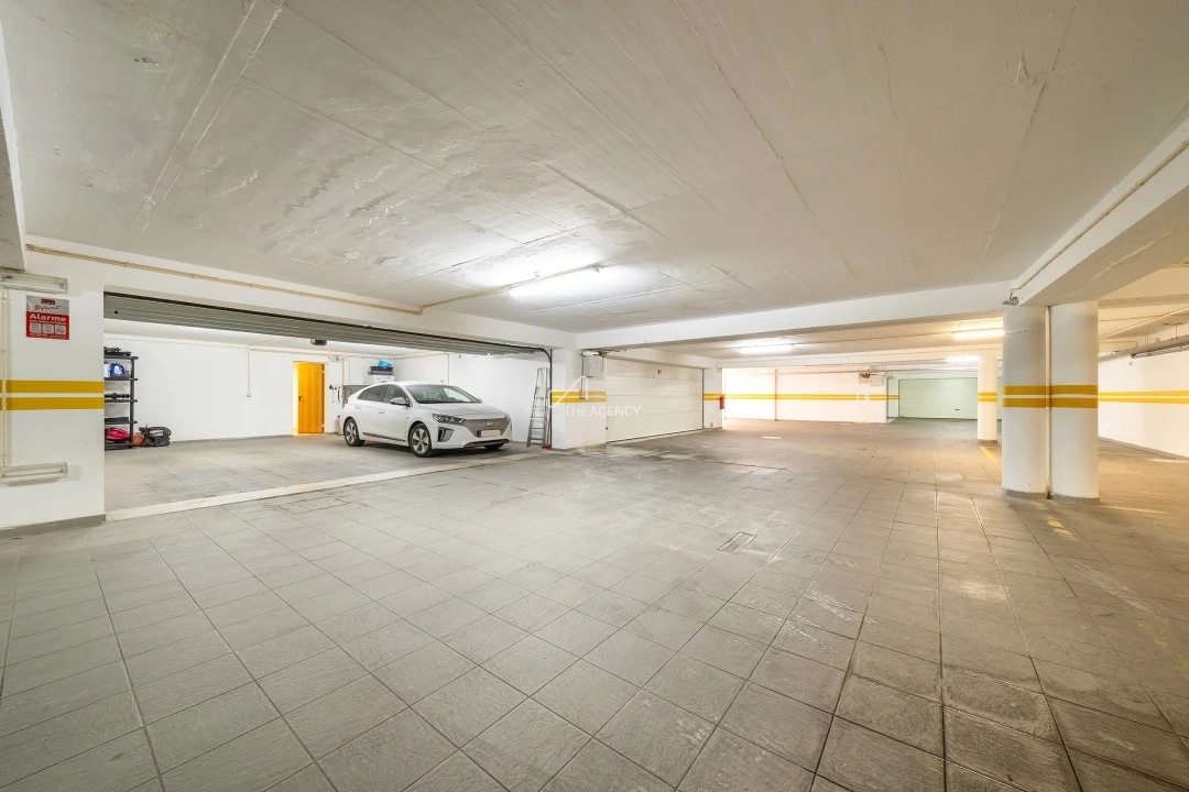 Moradia T4 para Venda em Agualva e Mira-Sintra Foto 34