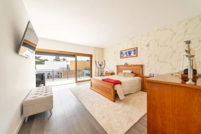 Moradia T4 para Venda em Agualva e Mira-Sintra