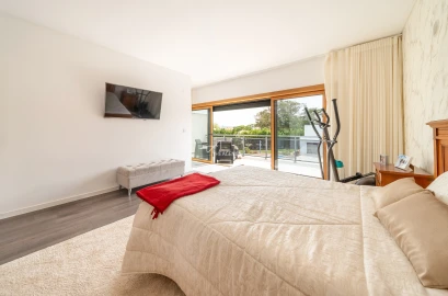 Moradia T4 para Venda em Agualva e Mira-Sintra